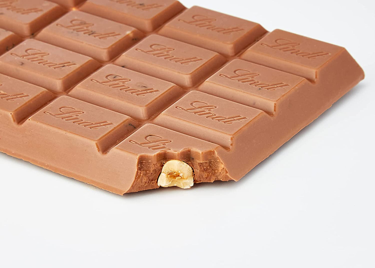 Lindt Gold Tab Milk with Hazelnuts 300g