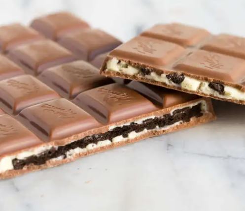 Milka Oreo Milk Chocolate Bar 100g